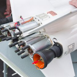 20-raketa herkules-motory w